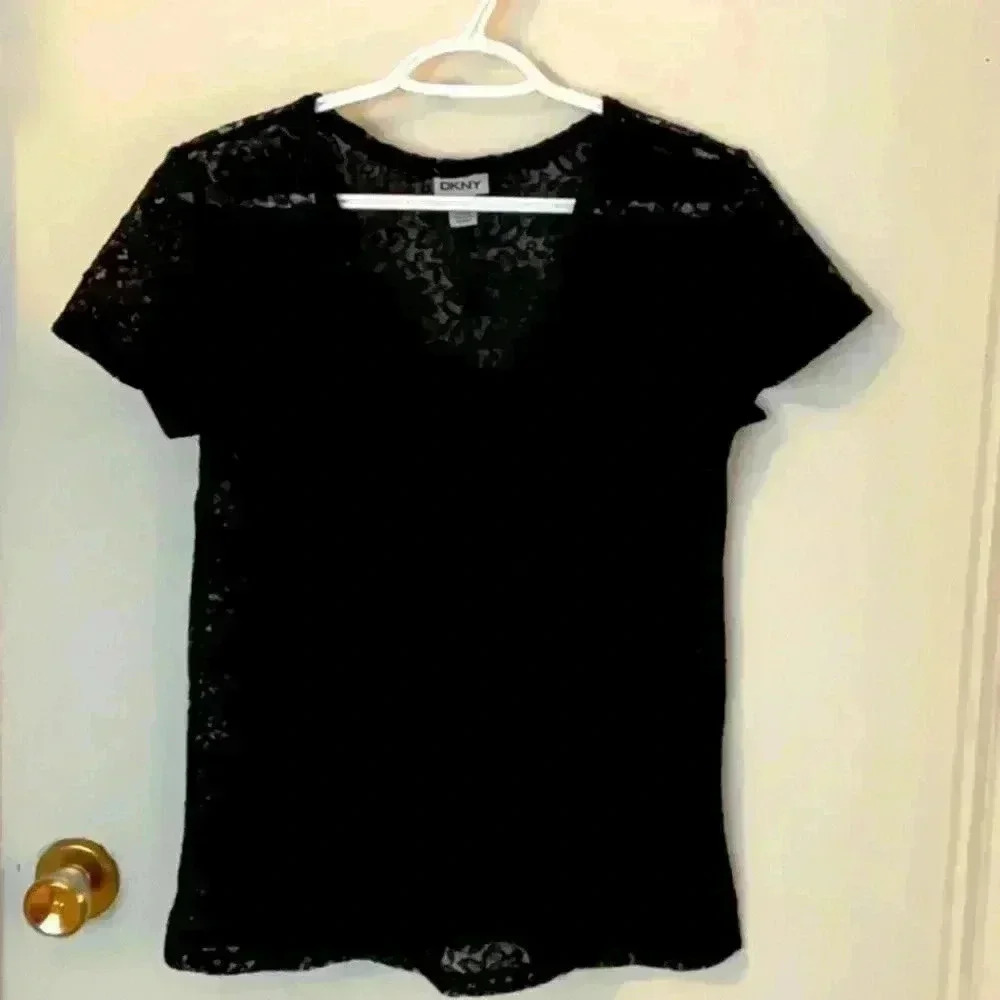 DKNY Lace V Neck Blouse in Size Small